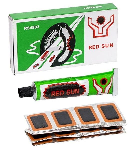 Гумові латки + клей 17х26мм 24-4/4803