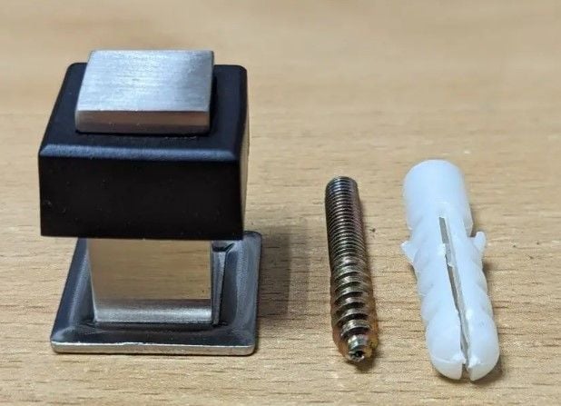 Упор дверний М-1023 SN  квадратний