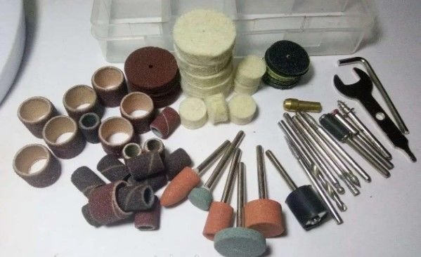 Набір аксесуарів для міні дрельки і граверів 84 предметів