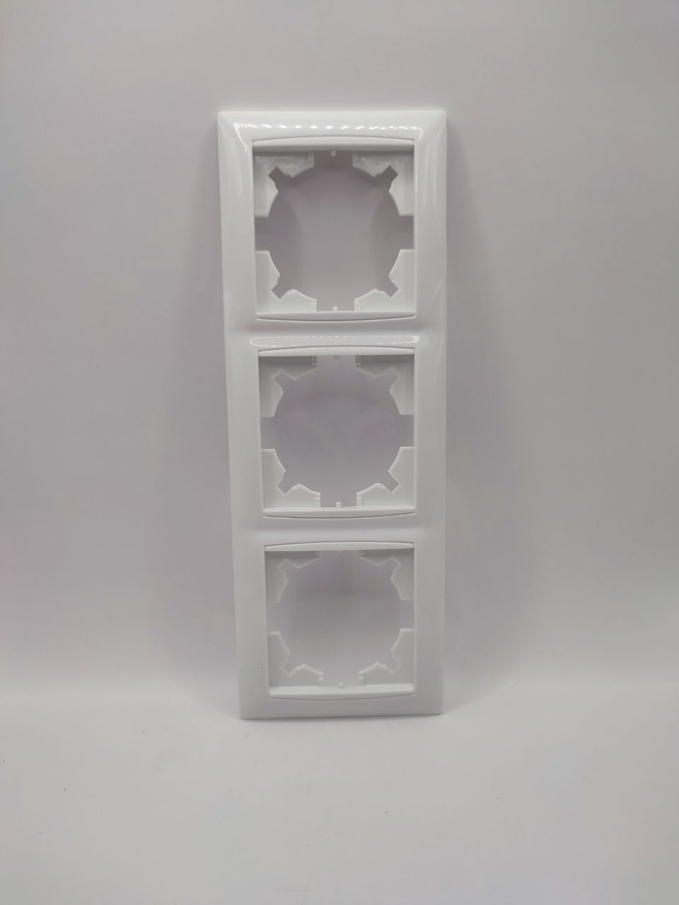 Рамка 3на біла Primera 3023